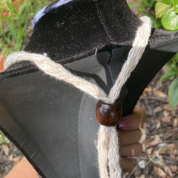Catrina skull With amethyst stone protection necklace - Picture 8 of 11